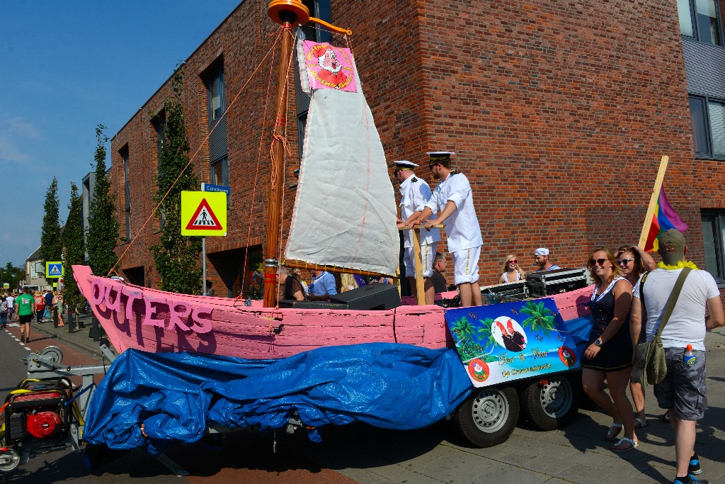 ../Images/Zomercarnaval Noordwijkerhout 2016 013.jpg